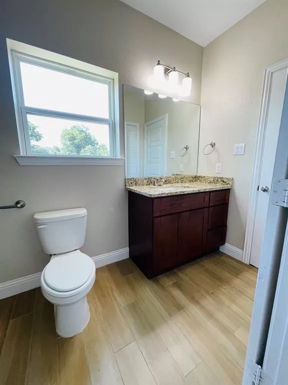 1714 Belzise Terrace, Fort Worth, Texas 76104