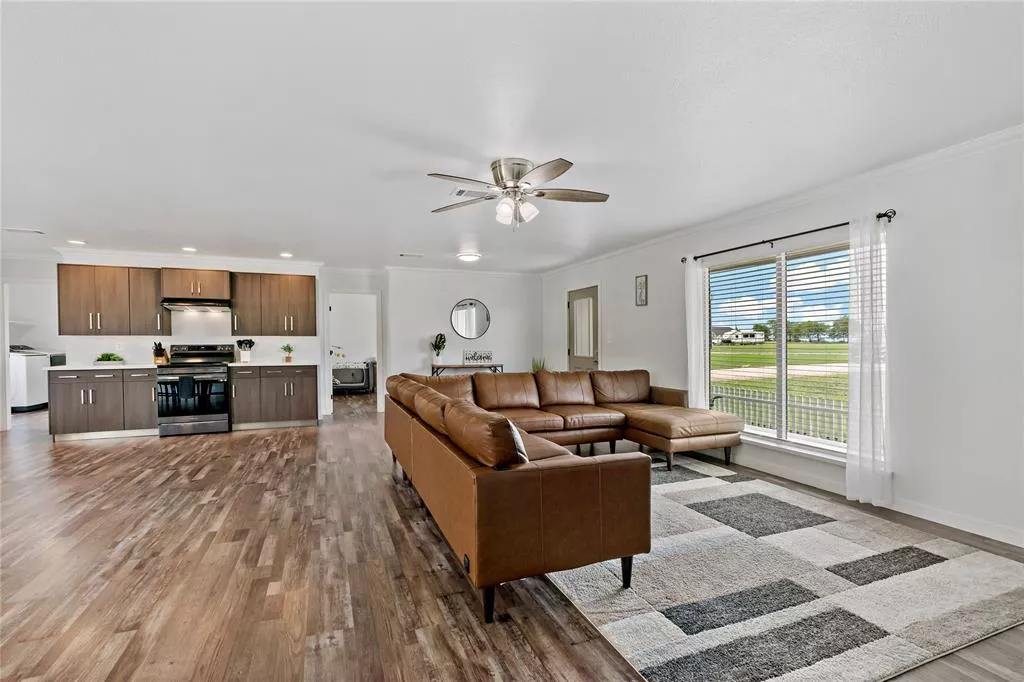 428 Private Road 24970 Brookston, Texas 75421