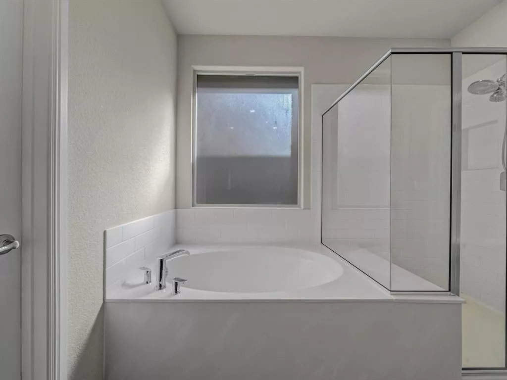 2305 Coyote Way, Northlake, Texas 76247