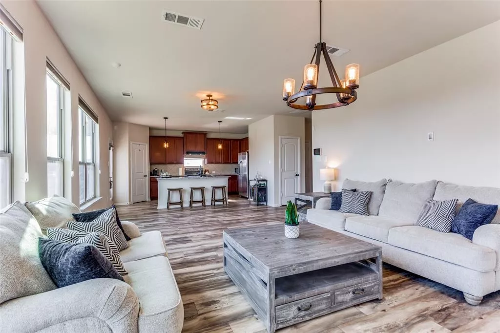 9700 Dominion Drive, Fort Worth, Texas 76131