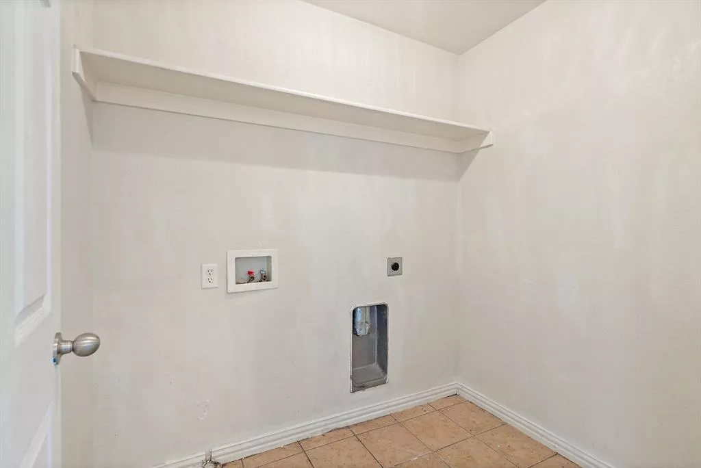 2709 Maci Court, Seagoville, Texas 75159