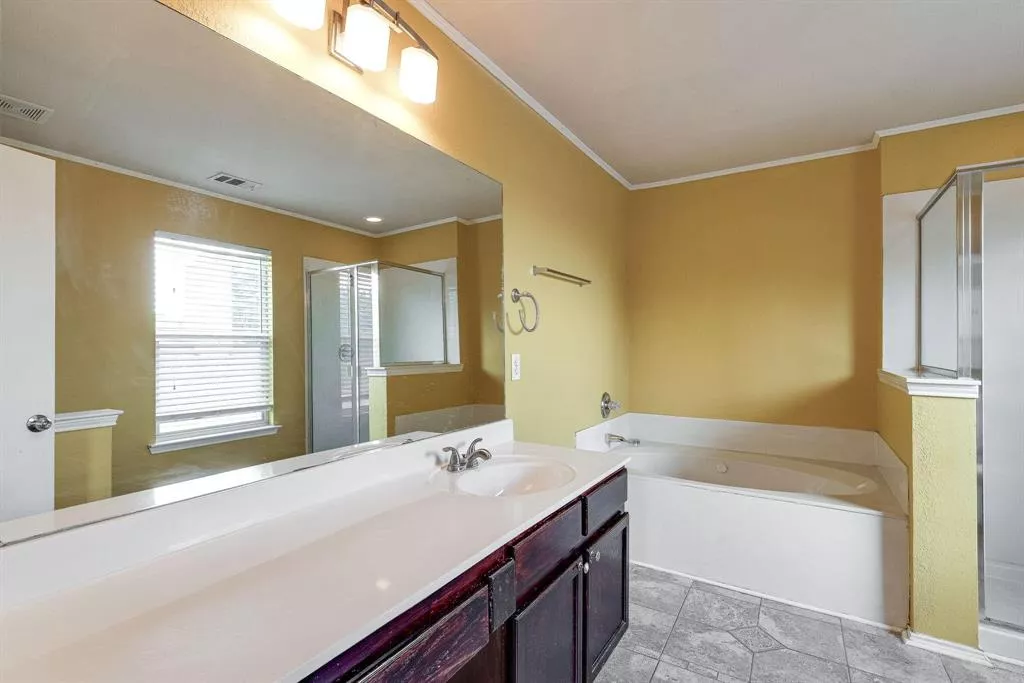 1016 Piedmont Drive, McKinney, Texas 75071