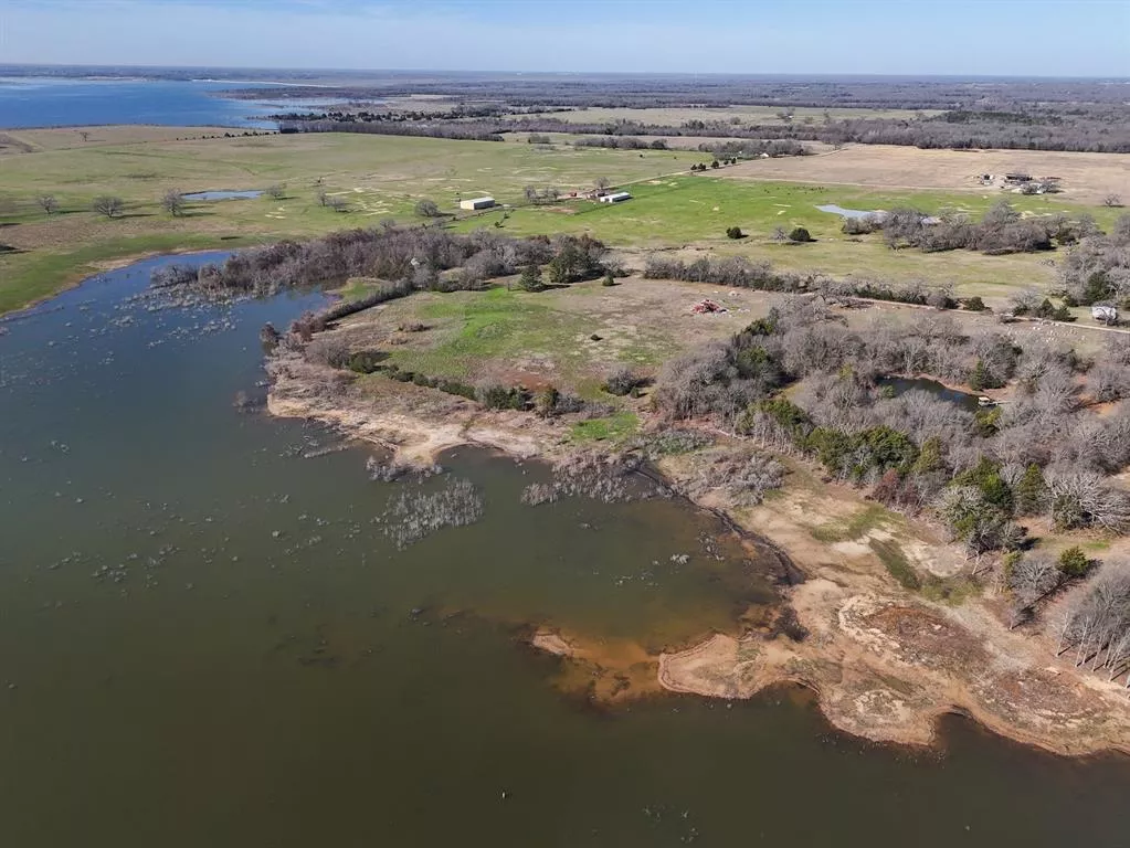 1125 County Road 2670 Telephone, Texas 75488