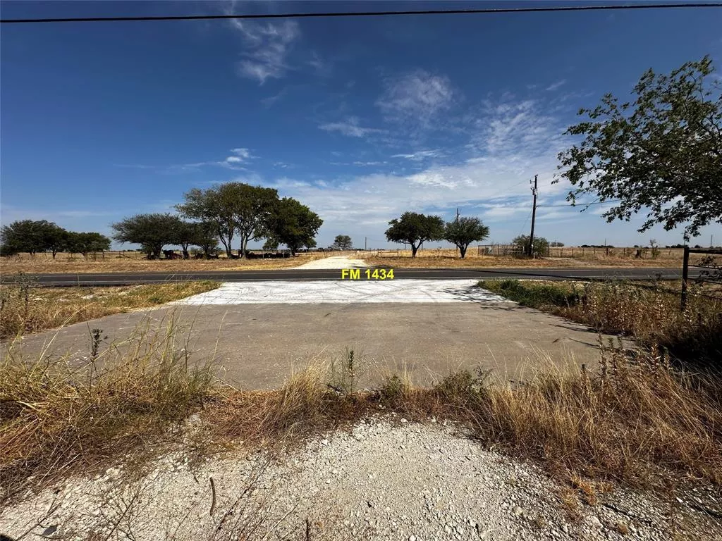 3757 Fm 1434 Cleburne, Texas 76033