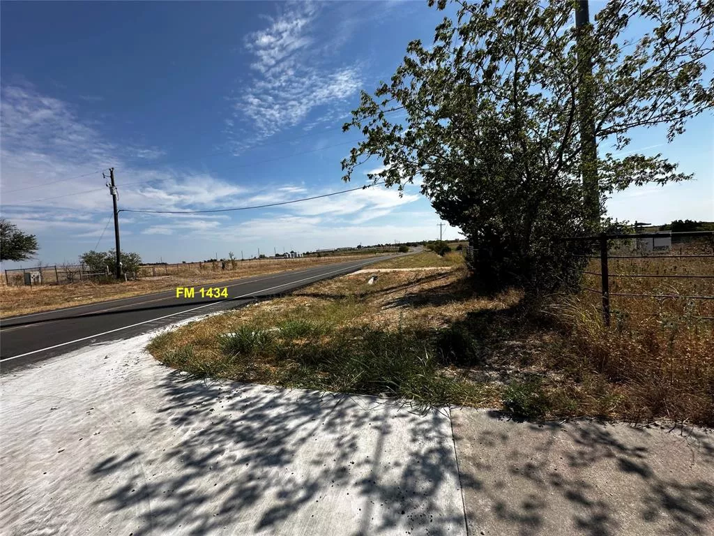 3757 Fm 1434 Cleburne, Texas 76033