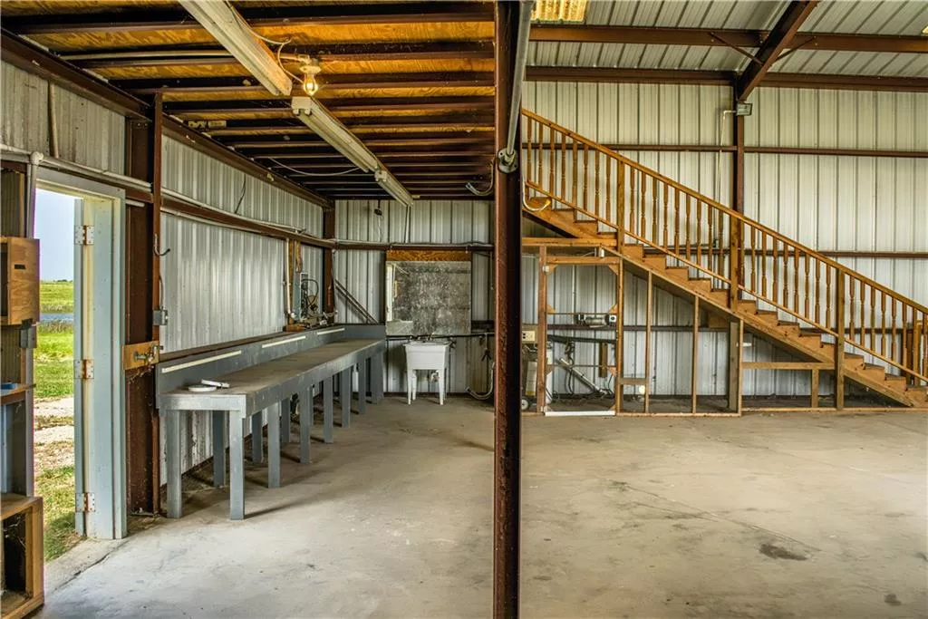 364 HCR 3304 Hubbard, Texas 76648