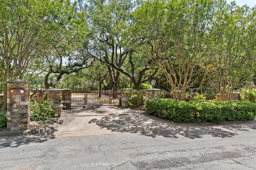 5444 Northbrook Drive, Dallas, Texas 75220