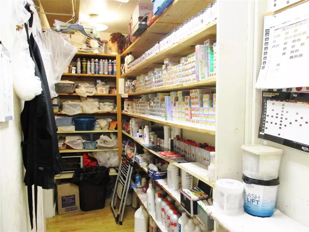 103 E Denison Avenue, Bonham, Texas 75418