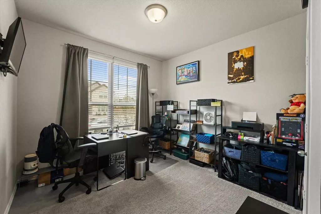 1913 Kit Fox Run, Mesquite, Texas 75181