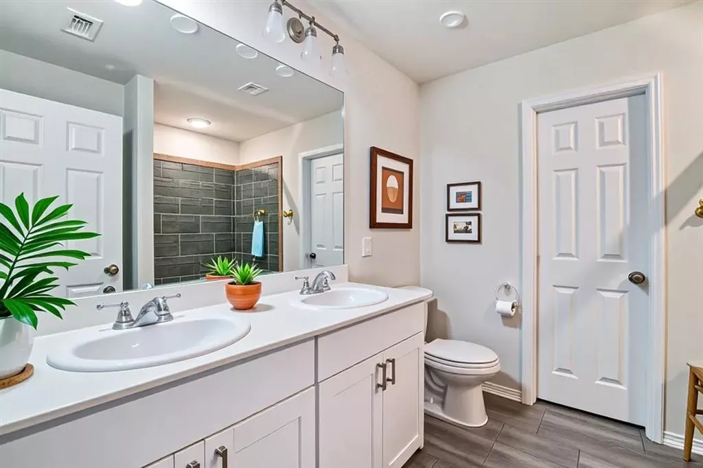 2058 Henrietta Drive, Forney, Texas 75126