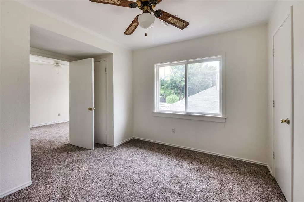 224 Iberis Drive, Arlington, Texas 76018