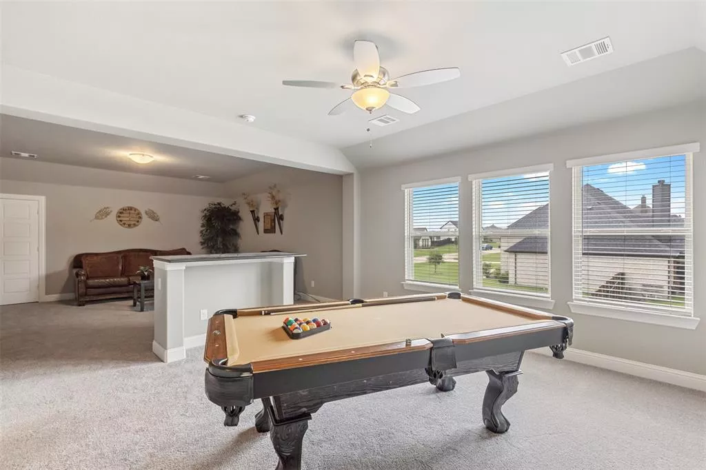 2751 Springwood Lane, Midlothian, Texas 76065