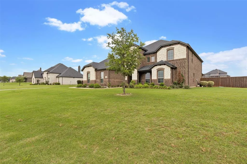 2751 Springwood Lane, Midlothian, Texas 76065