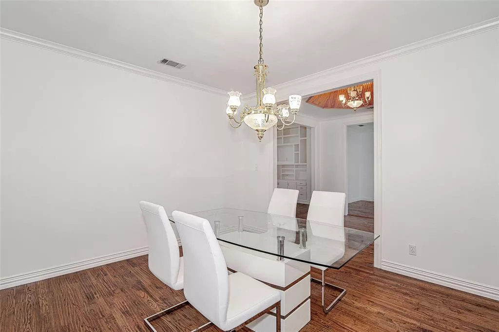 3308 Corn Valley Road, Grand Prairie, Texas 75052