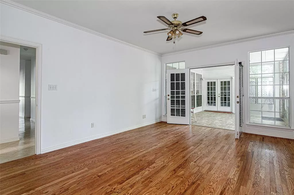 3308 Corn Valley Road, Grand Prairie, Texas 75052