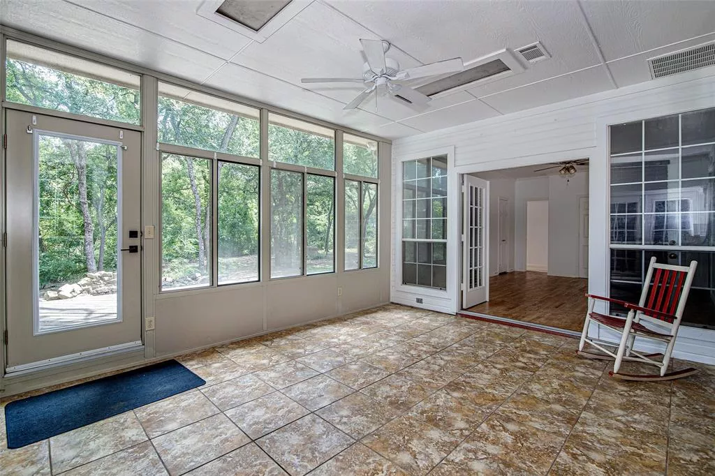 3308 Corn Valley Road, Grand Prairie, Texas 75052