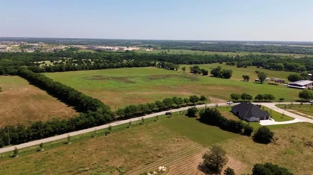 4611 Stout Road, Midlothian, Texas 76065