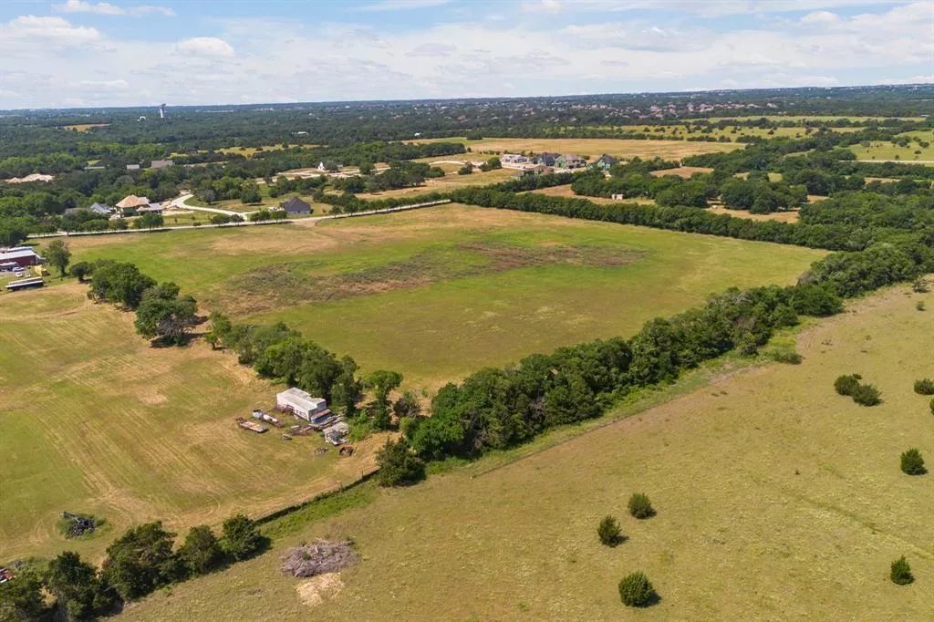 4611 Stout Road, Midlothian, Texas 76065