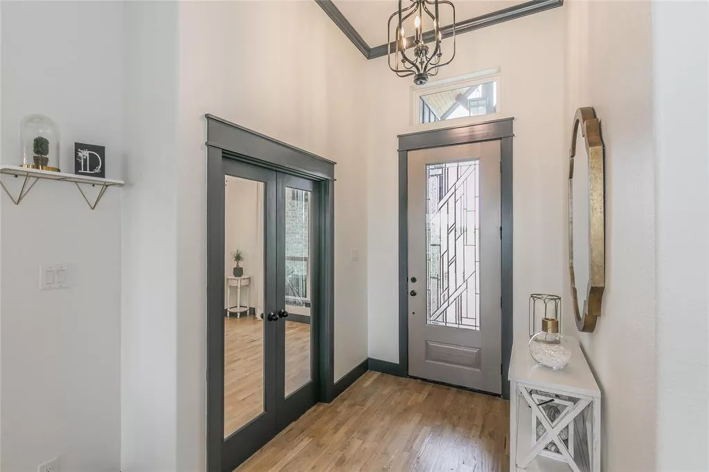 1115 Pioneer Crossing, Weatherford, Texas 76088