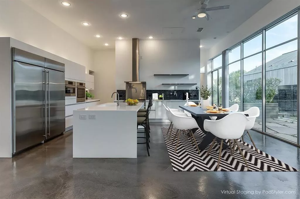 30 Vanguard Way, Dallas, Texas 75243