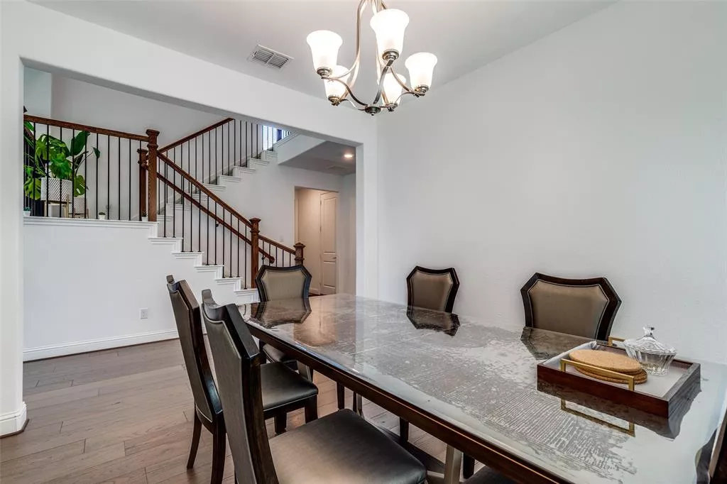 607 Rustic Trail, Argyle, Texas 76226