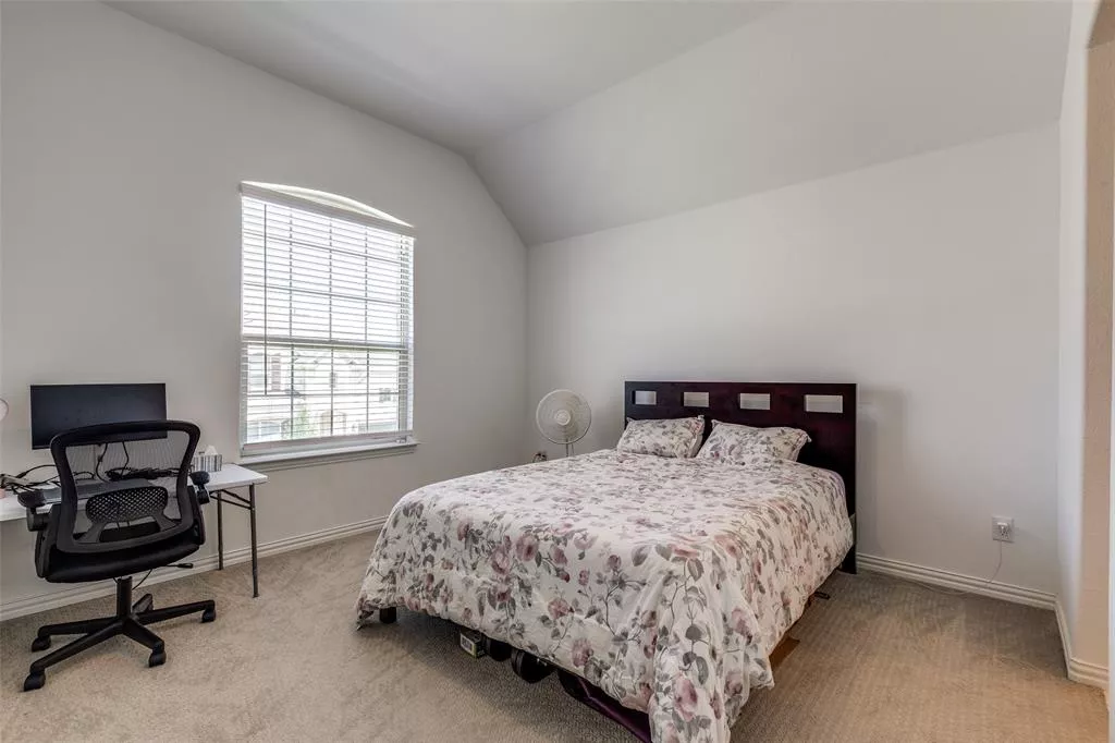 607 Rustic Trail, Argyle, Texas 76226