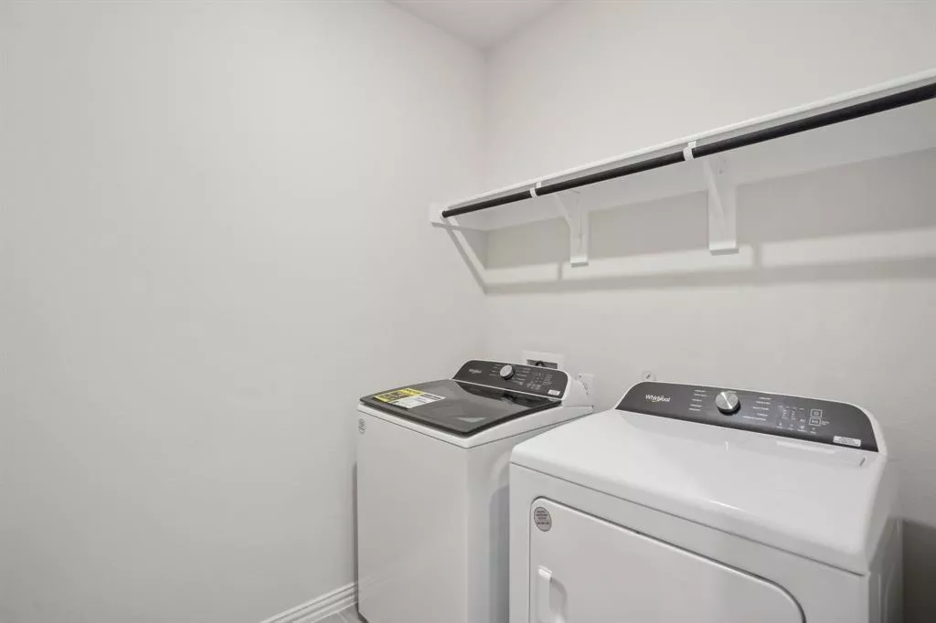 709 Whispering Winds Trail, Princeton, Texas 75071