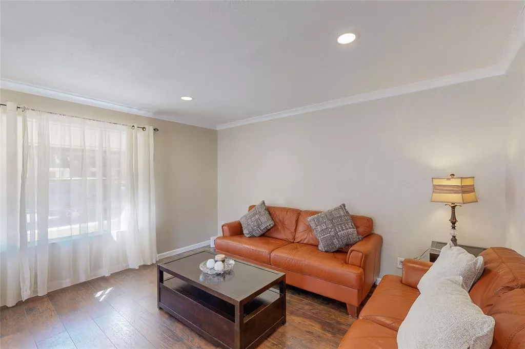 13933 Brookgreen Drive, Dallas, Texas 75240