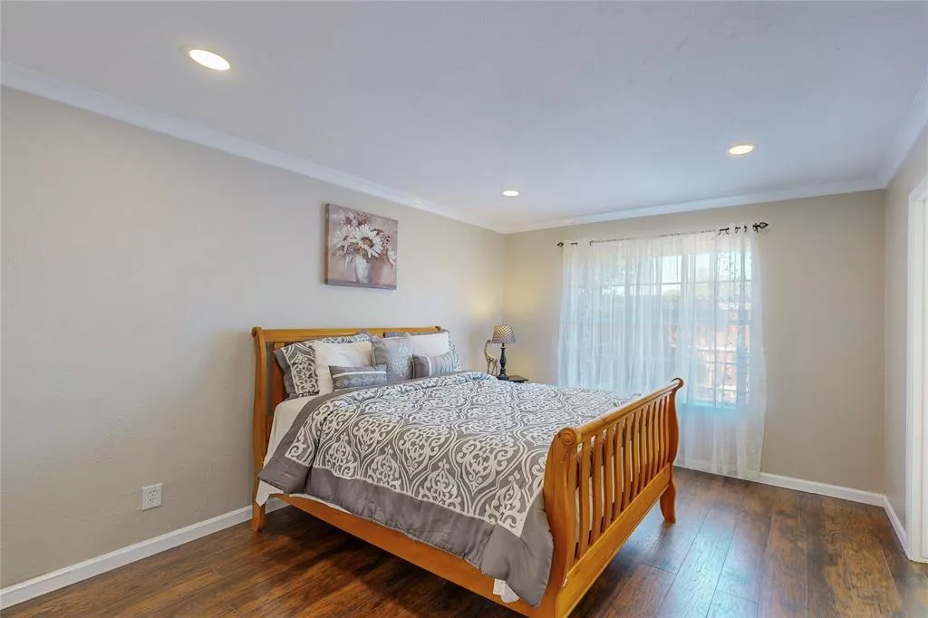 13933 Brookgreen Drive, Dallas, Texas 75240