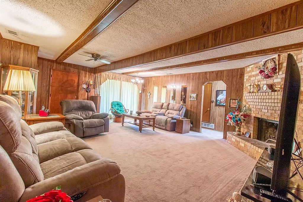 1903 Seagoville Road, Seagoville, Texas 75159