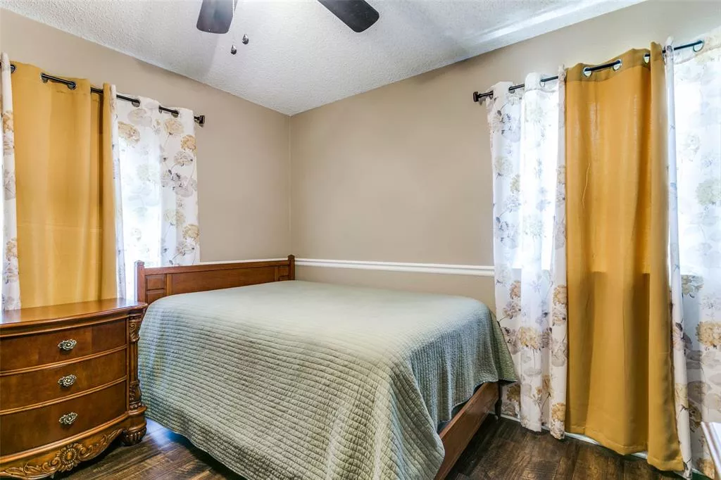 2133 Mountainview Drive, Hurst, Texas 76054