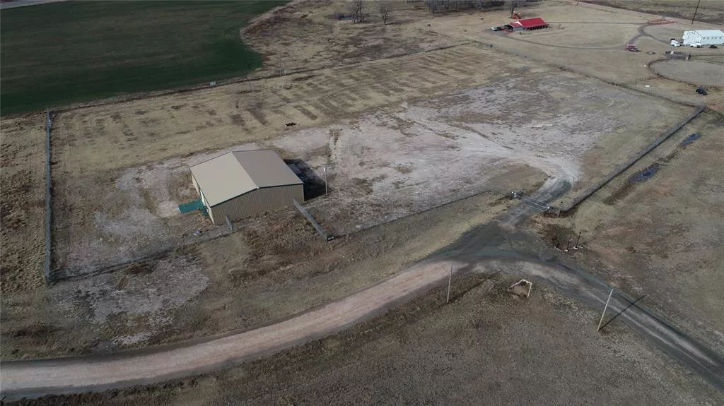 290 Quail Run Lane, Wheeler, Texas 79096