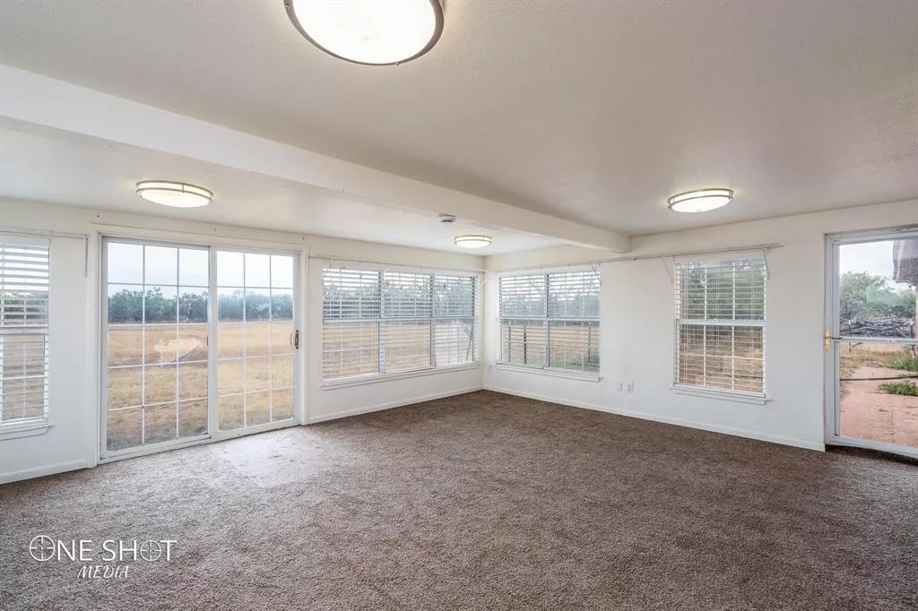 397 County Road 316 Abilene, Texas 79606