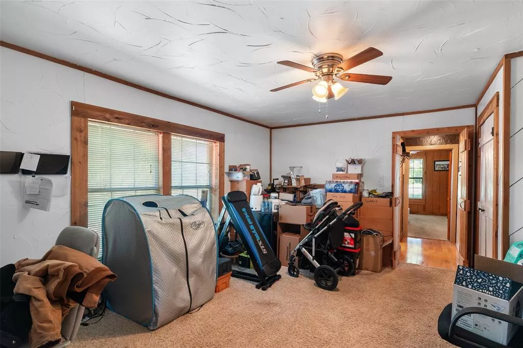 6849 County Road 1232 Godley, Texas 76044