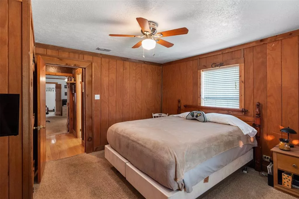 6849 County Road 1232 Godley, Texas 76044