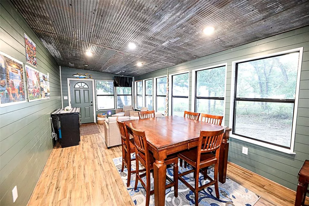 700 Frontier Street, Bowie, Texas 76230