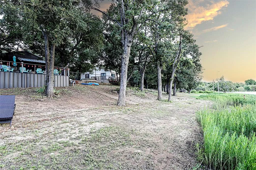 700 Frontier Street, Bowie, Texas 76230