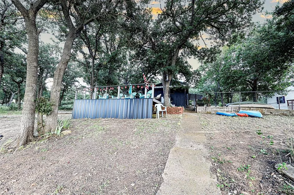 700 Frontier Street, Bowie, Texas 76230