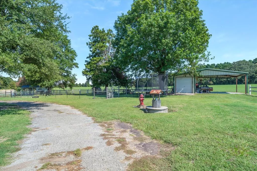 893 Vz County Road 4203 Canton, Texas 75103