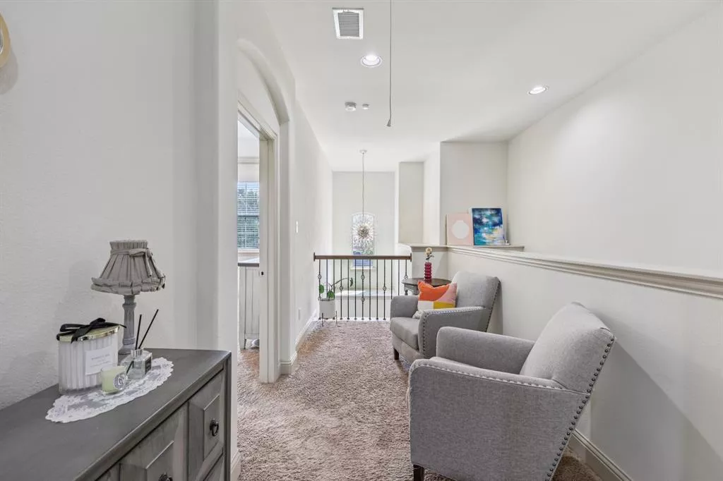 918 Dartford Drive, Richardson, Texas 75081