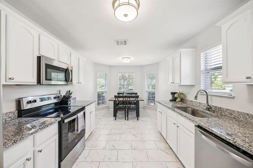 3810 Wolf Creek Lane, Melissa, Texas 75454