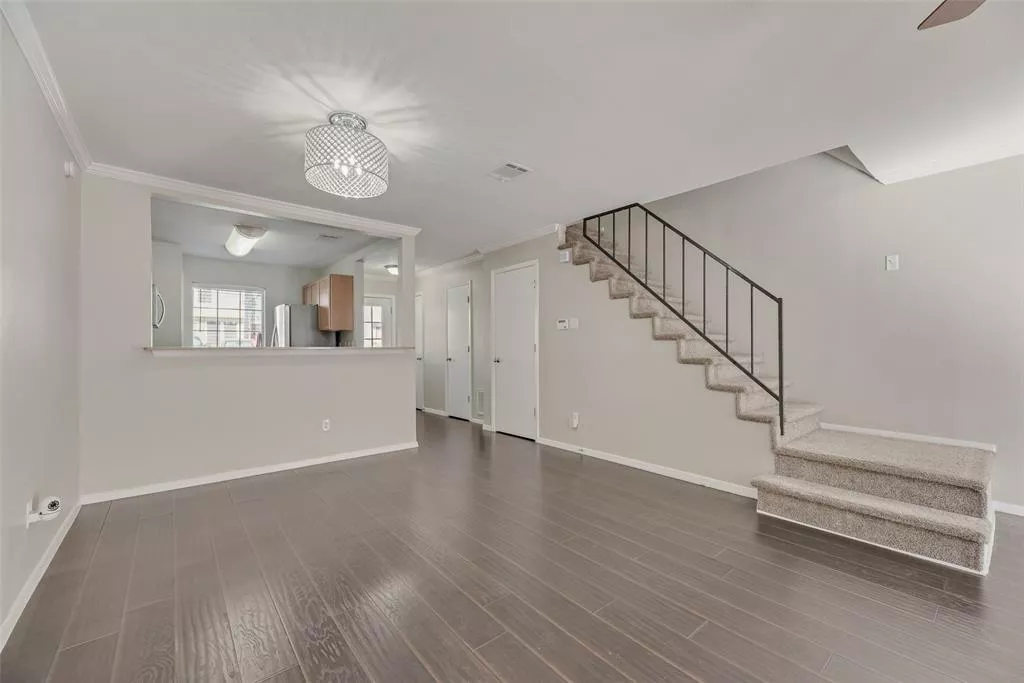 43 Abbey Road, Euless, Texas 76039