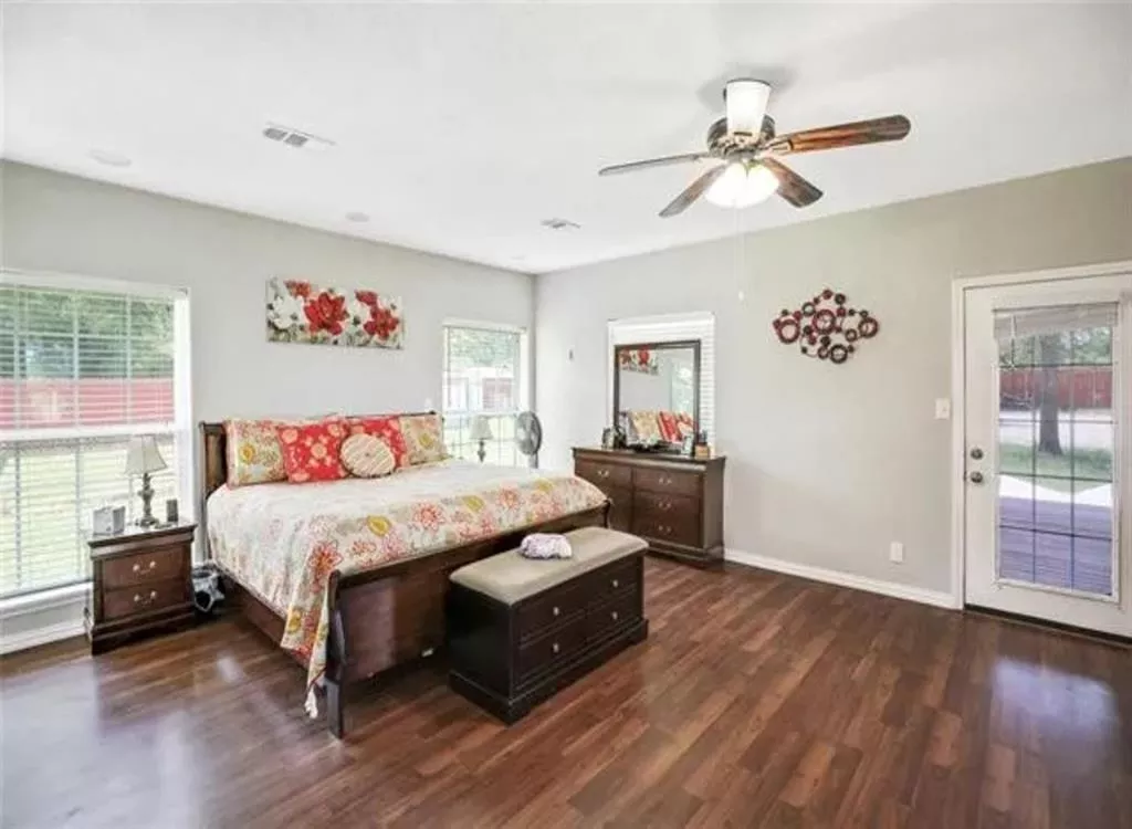 875 Private Road 3784 Quinlan, Texas 75474