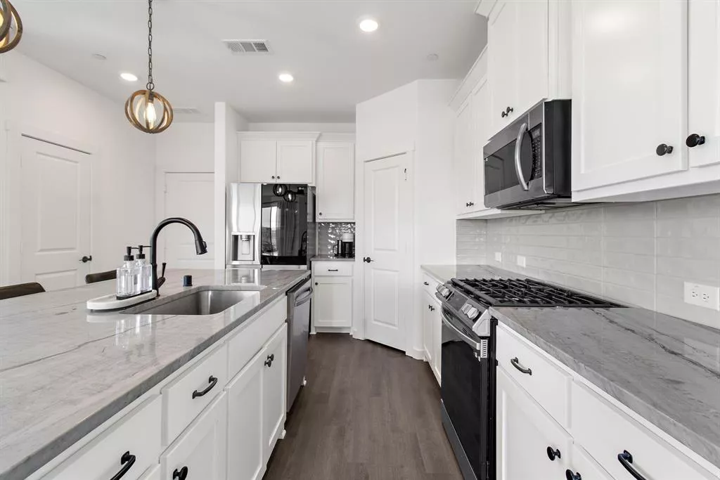 891 Cavitt Court, Prosper, Texas 75078