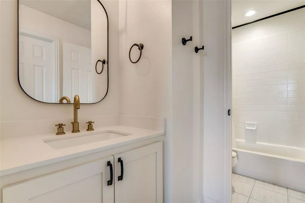 8005 Rosemont Drive, Plano, Texas 75025