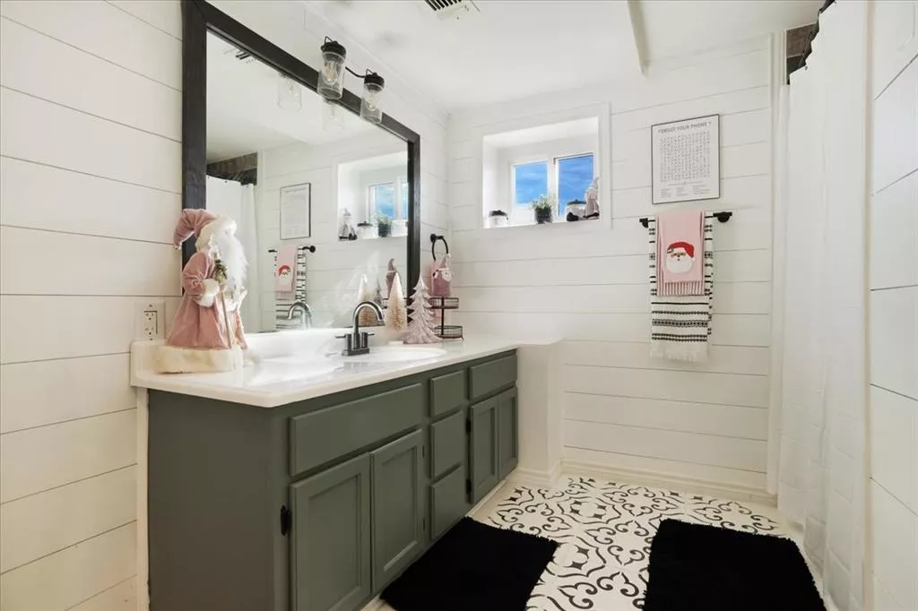 90 Williams Trail, Howe, Texas 75459