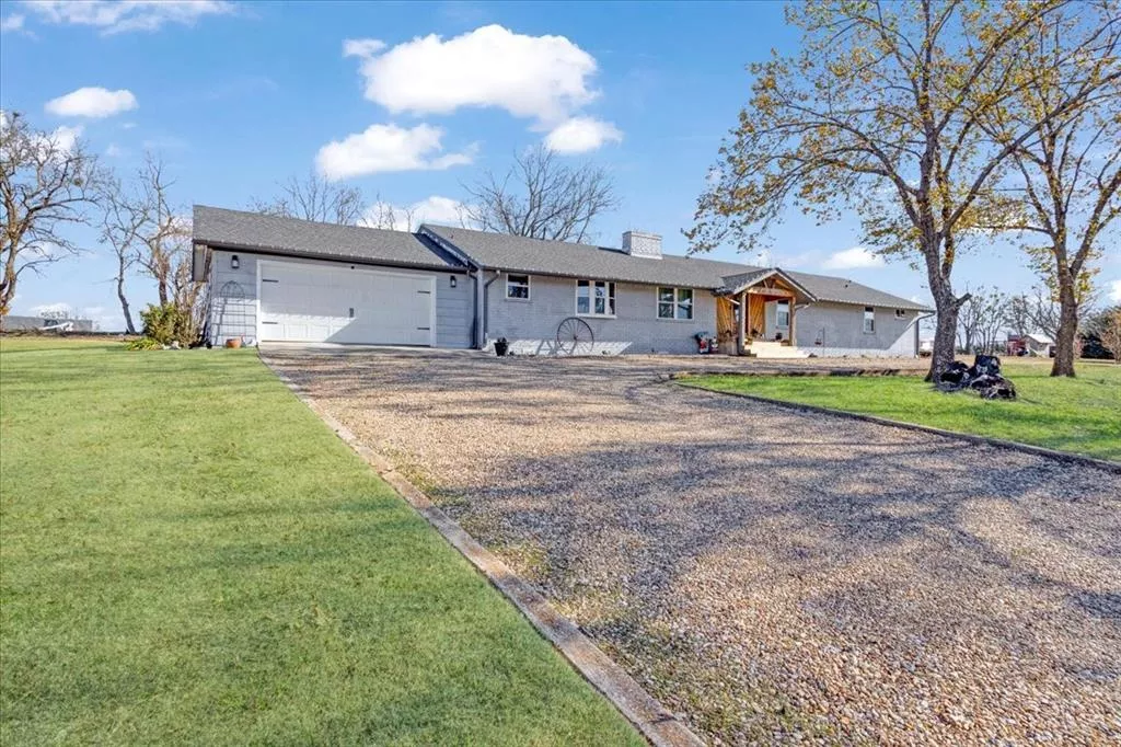 90 Williams Trail, Howe, Texas 75459