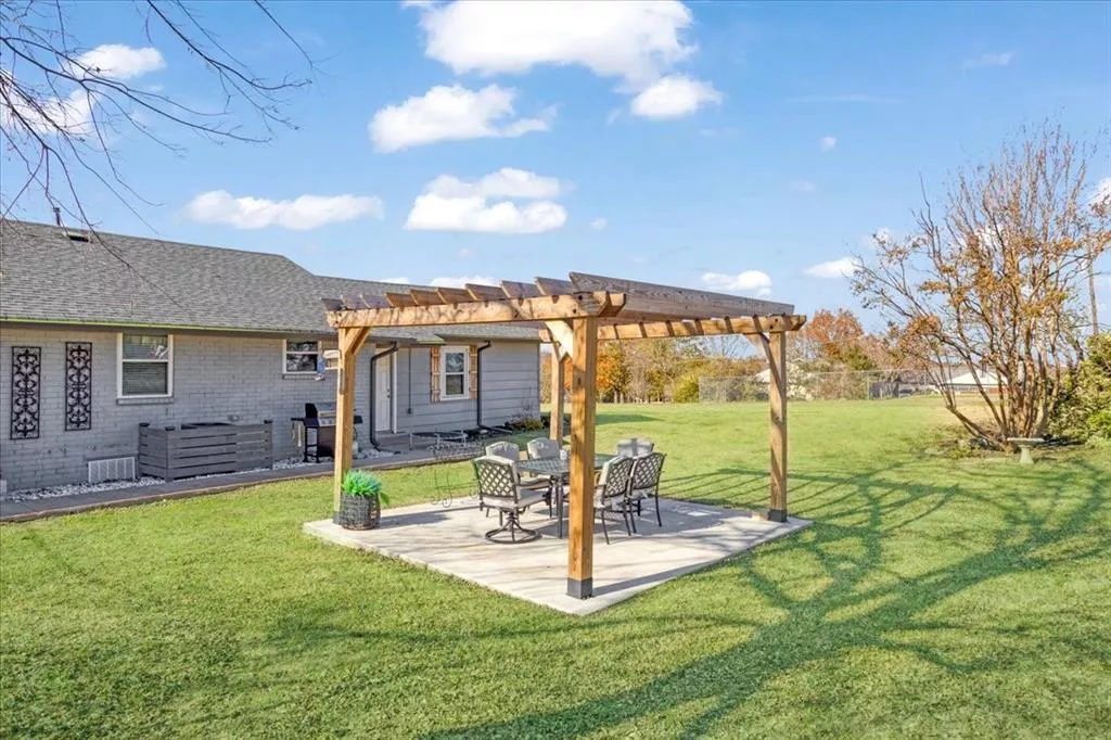 90 Williams Trail, Howe, Texas 75459