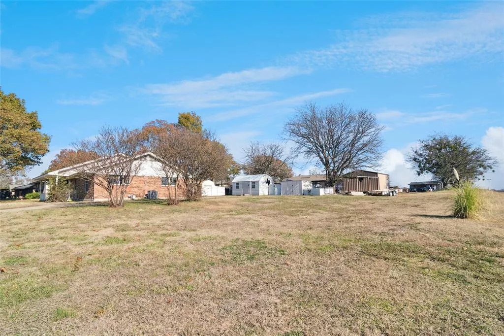941 Maple Street, Howe, Texas 75459