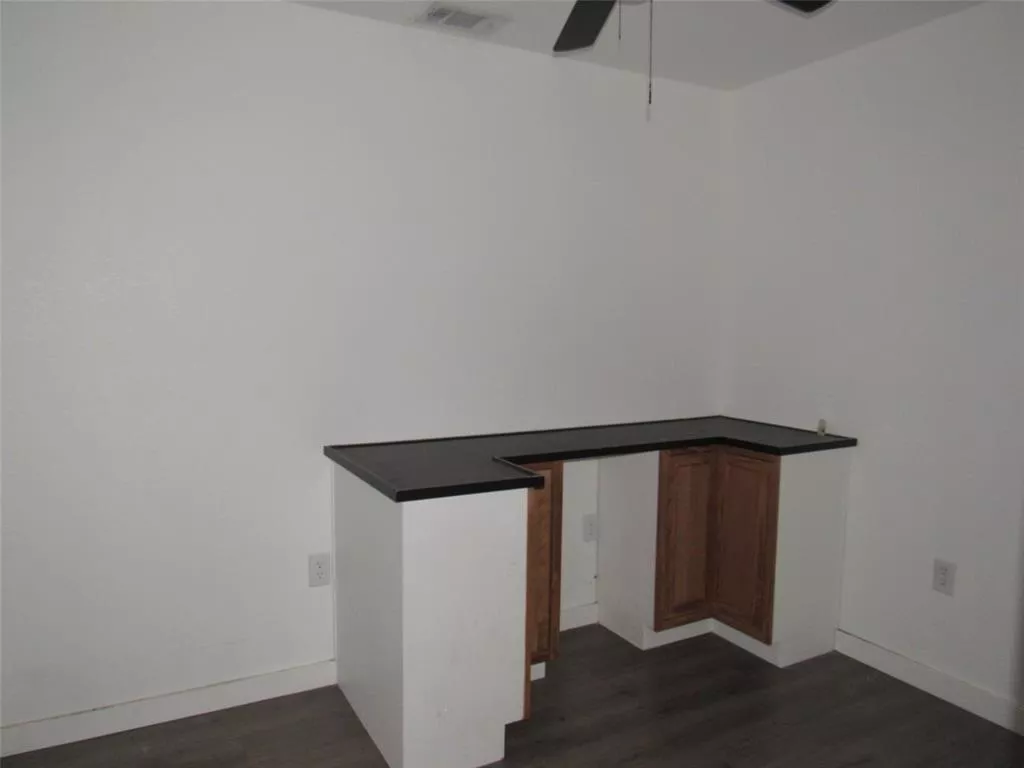 108 Private Road 127 Whitney, Texas 76692